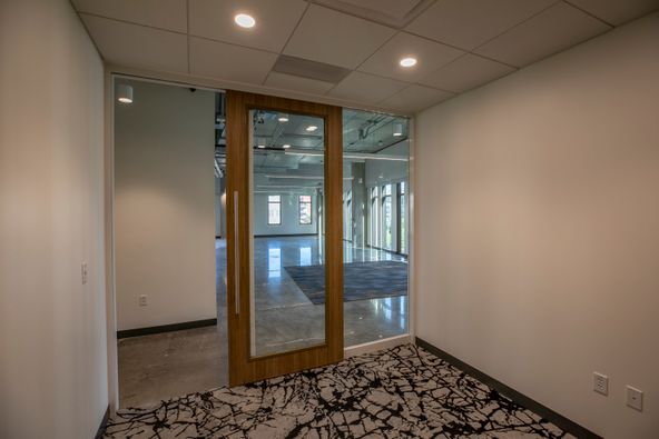 3rd Floor Sublease